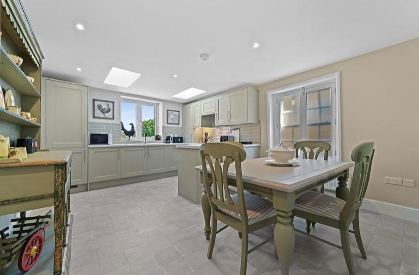 119 Northgate St - Delightful One Bedroom Apartment With Fantastic Living Space Bury St. Edmunds Экстерьер фото